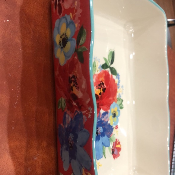 Ceramic pioneer woman casserole dish 8.5 inch by 12inch - Picture 2 of 6